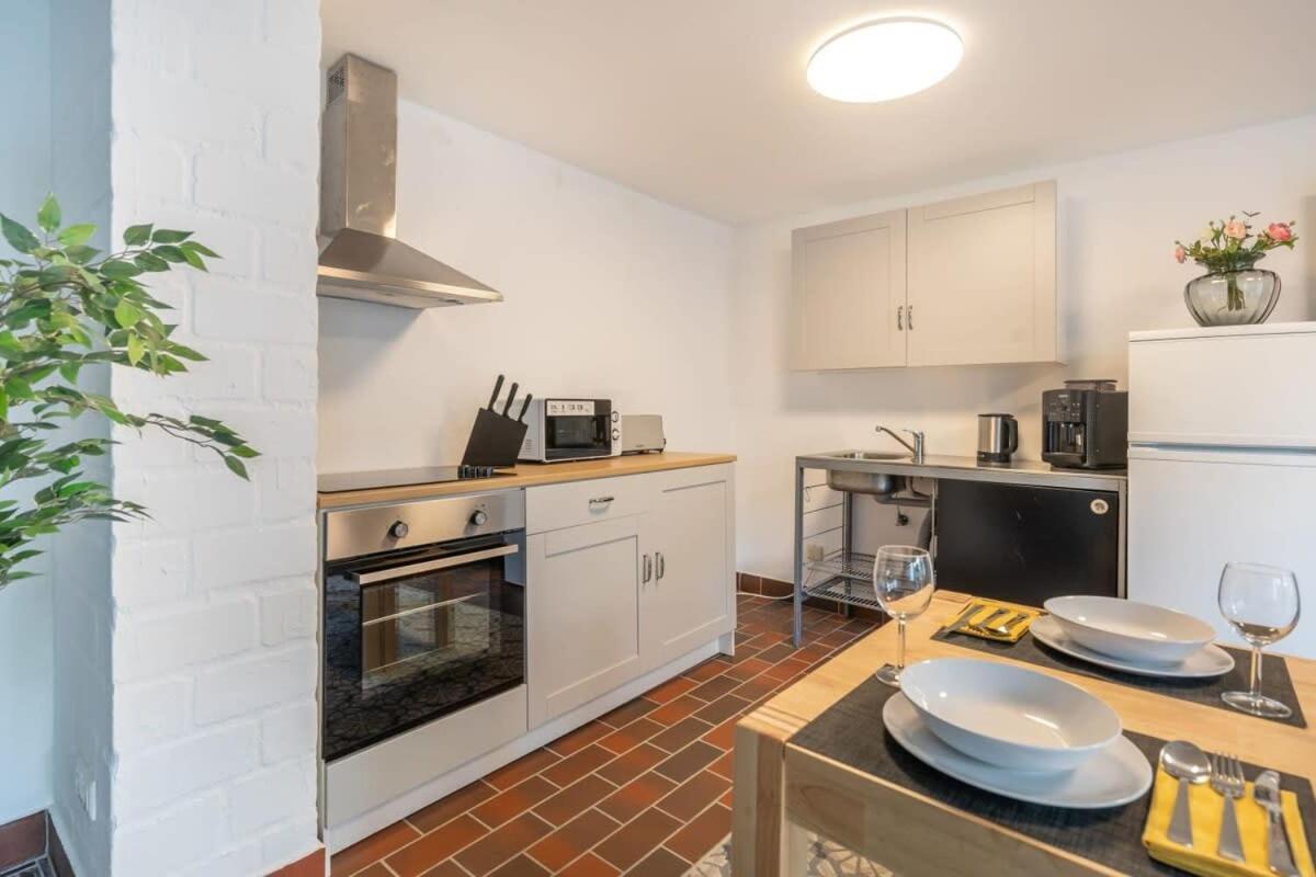 Hamburg City Apartment Exterior photo